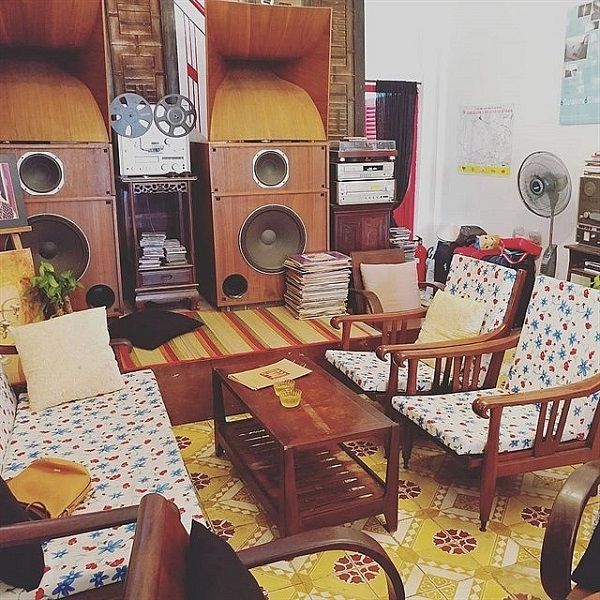 4221 Café & Vietnamese Homestay