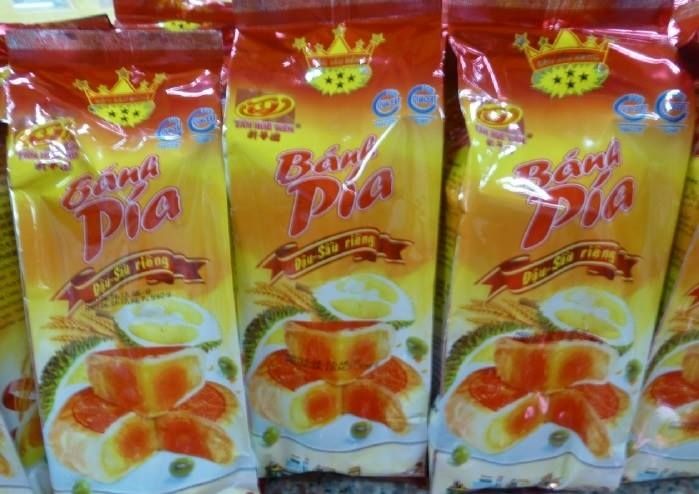 Bánh Pía - món ngon đặc trưng của ẩm thực Sóc Trăng