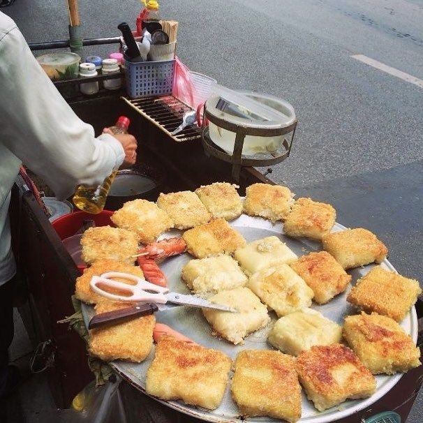 Bánh chưng rán Hoàng Mai