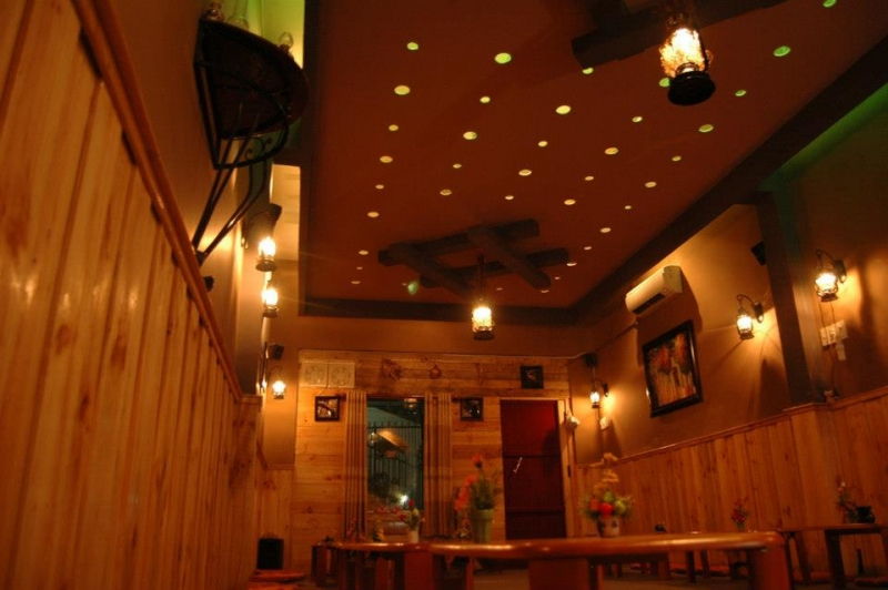 Bụi Acoustic Cafe