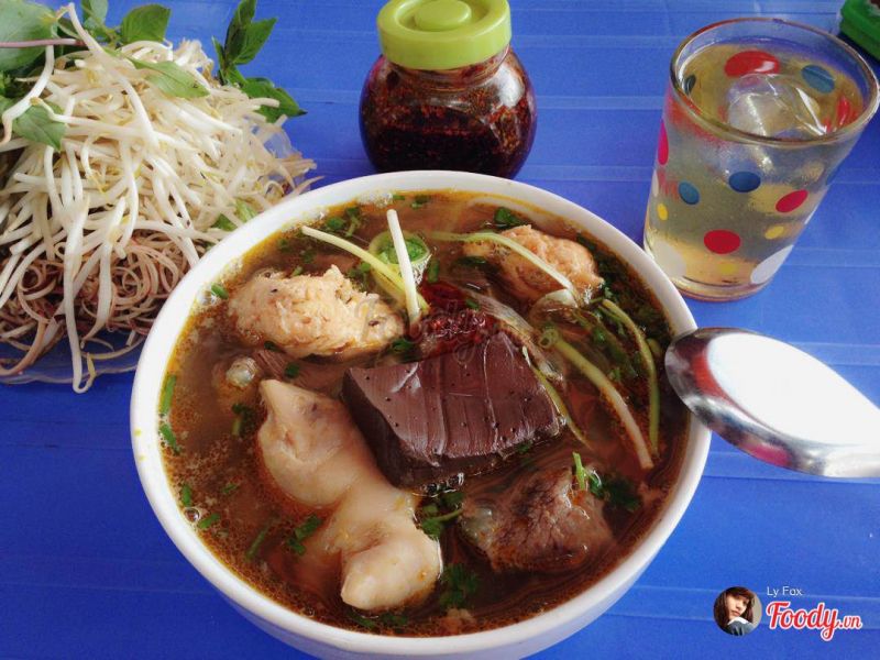 Bún bò Huế Thu Thùy