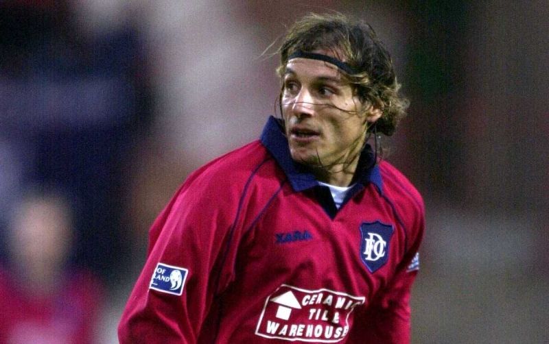 Claudio Caniggia (Tới Dundee năm 2000 theo dạng CNTD)