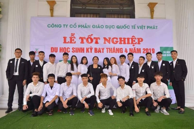 Công ty cổ phần giáo dục quốc tế Việt Phát