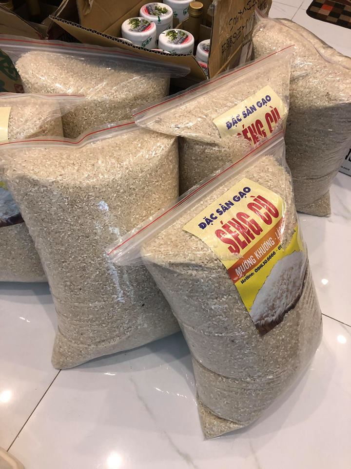 Cửa hàng bán gạo Séng Cù