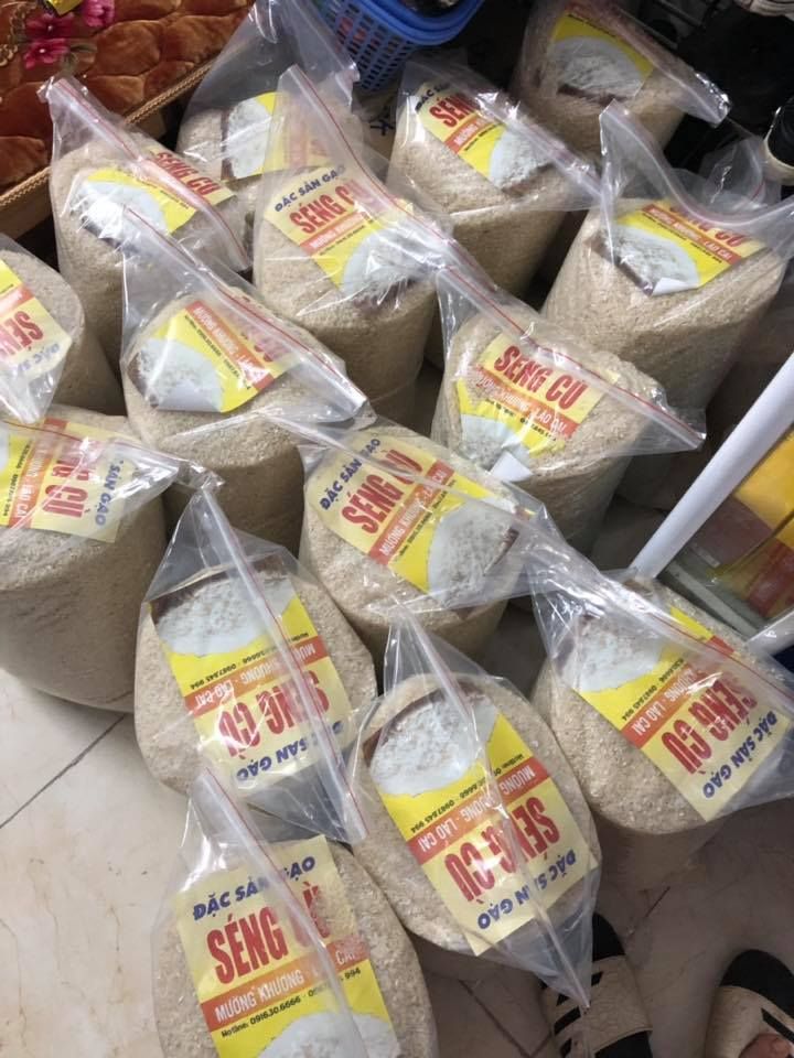 Cửa hàng bán gạo Séng Cù