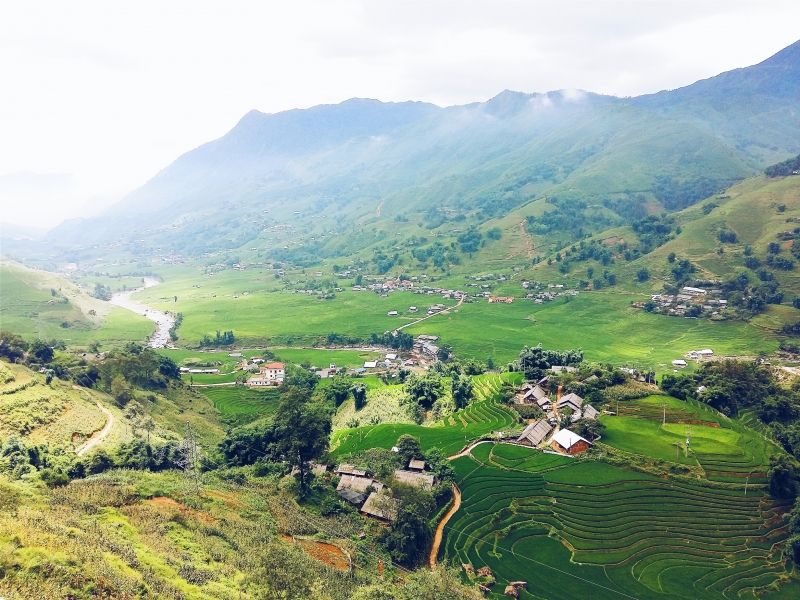 Cảnh quan hùng vĩ, đẹp đẽ