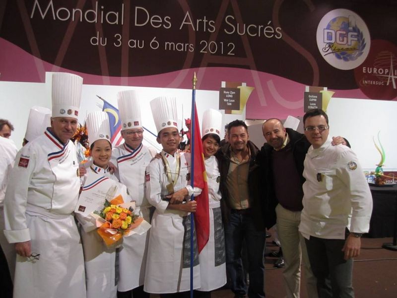 Dạy Bánh Âu Cannelle Gateau