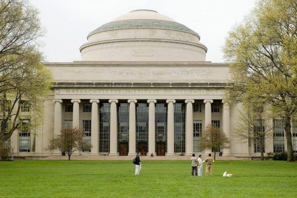 Học viện Công nghệ Massachusetts (MIT)