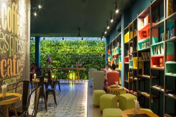 Huy Hoàng Book store Cafe