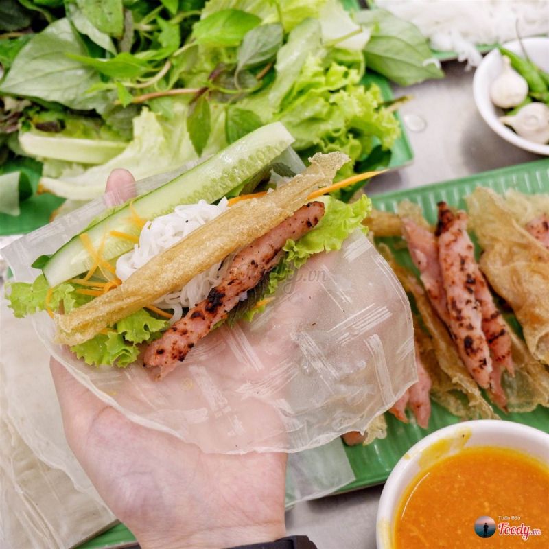Nem nướng Nha Trang bé Thảo