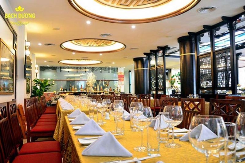 Nhà hàng Bạch Dương La Taverne