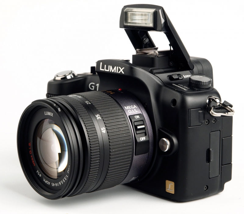 Panasonic Lumix G1 (2008)