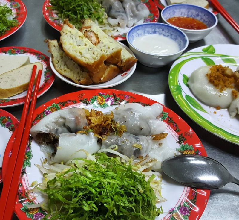 Quán bánh cuốn Hải Nam