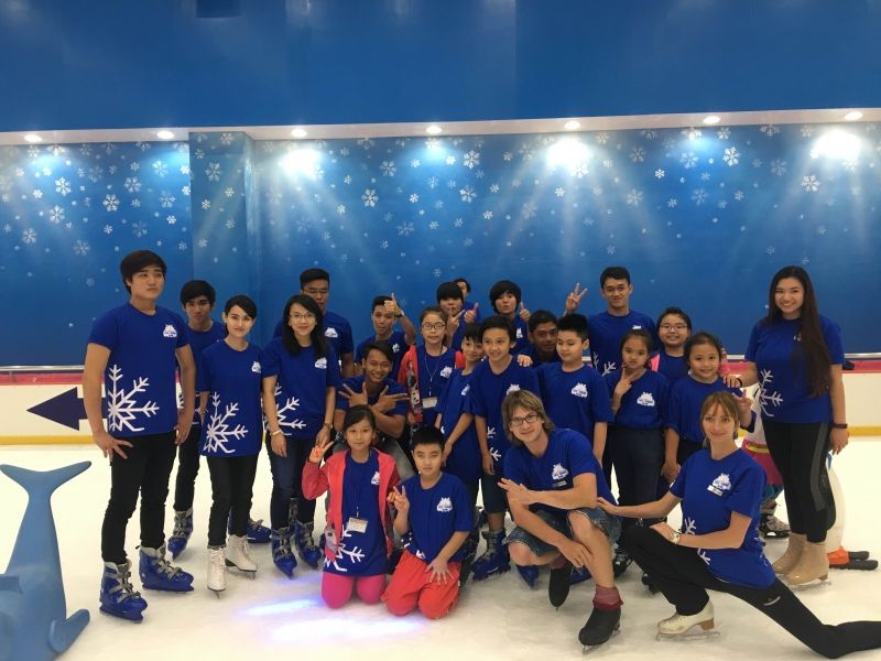 Tham gia tình nguyện, hay câu lạc bộ, nhóm