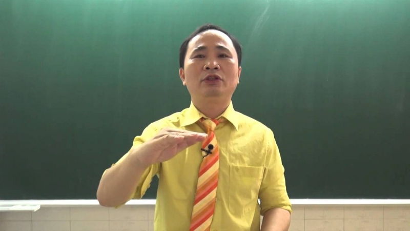 Thầy giáo Chu Văn Biên – Vật lý