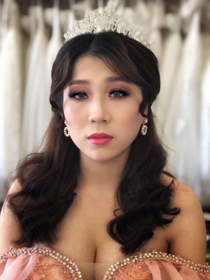 Thu Lien Huynh Make Up (Studio Tuấn Liên)