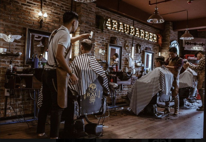 Tiệm 4RAU Barber Shop