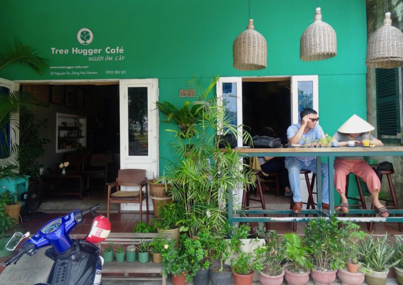 Tree Hugger Cafe
