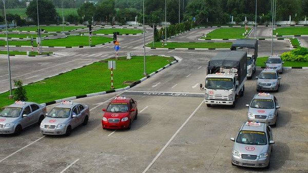 Trung tâm đào tạo lái xe cơ giới đường bộ Nghệ An