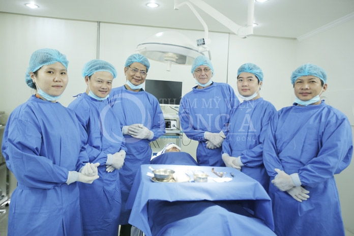 Trung tâm phẫu thuật thẩm mỹ Đông Á