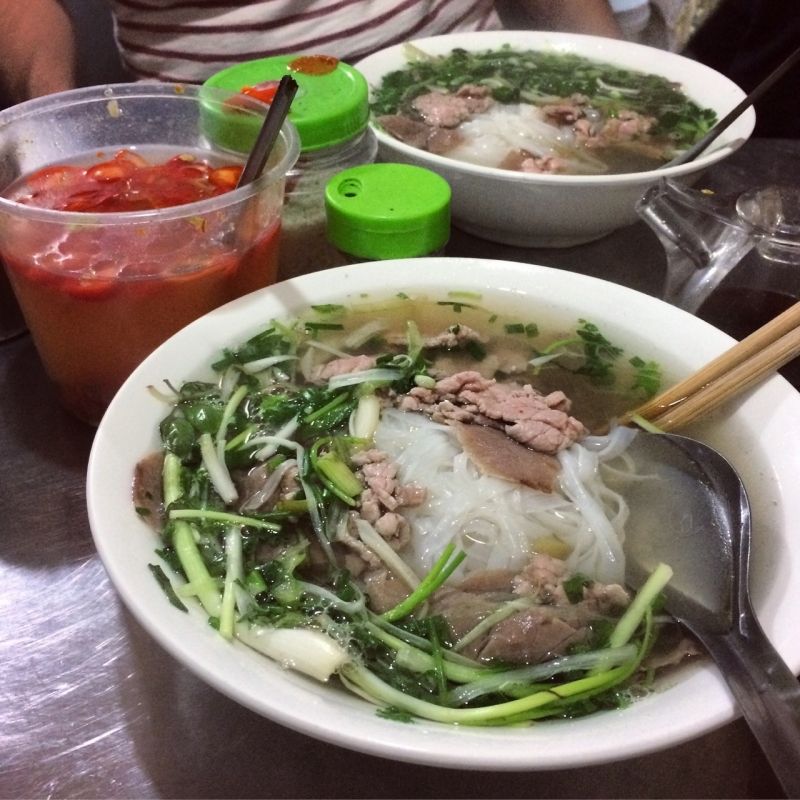 5h sáng-Phở Thìn