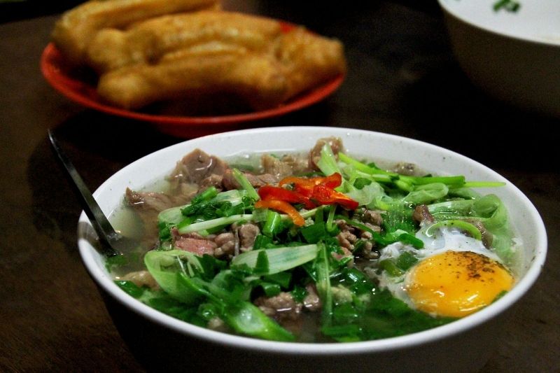 6h sáng-Phở gia truyền (49 Bát Đàn)