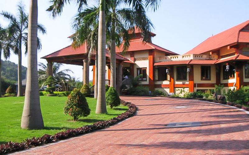 Bãi Lữ resort