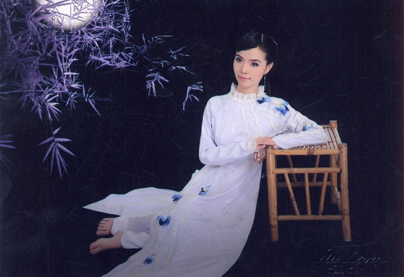 Bài thơ: Anh hẹn trăng quê - Hoàng Minh Tuấn