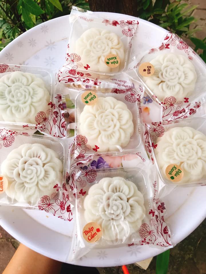 Bánh Trung thu - Nguyễn Thị Hòa