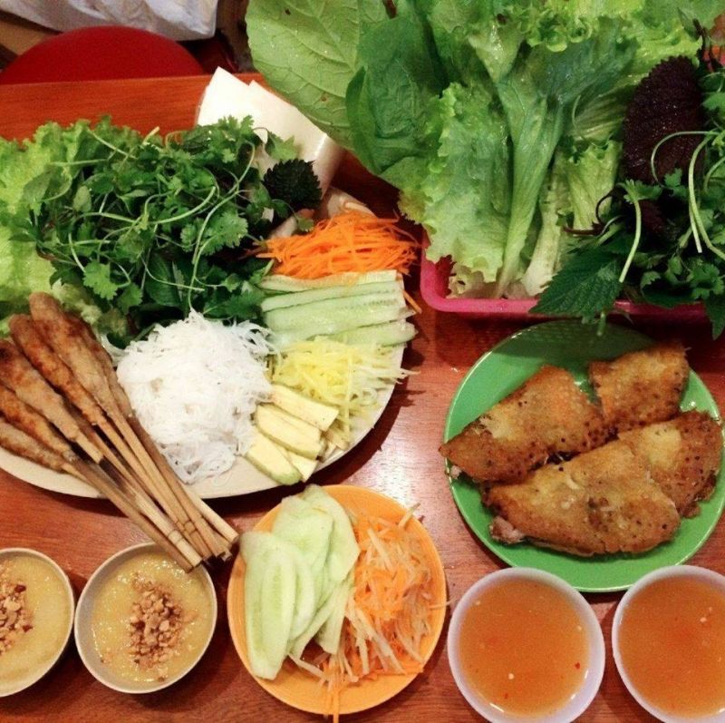 Bánh Xèo Nem Lụi - 91 Bế Văn Đàn, Hà Đông Bánh Xèo Nem Lụi - 91 Bế Văn Đàn, Hà Đông