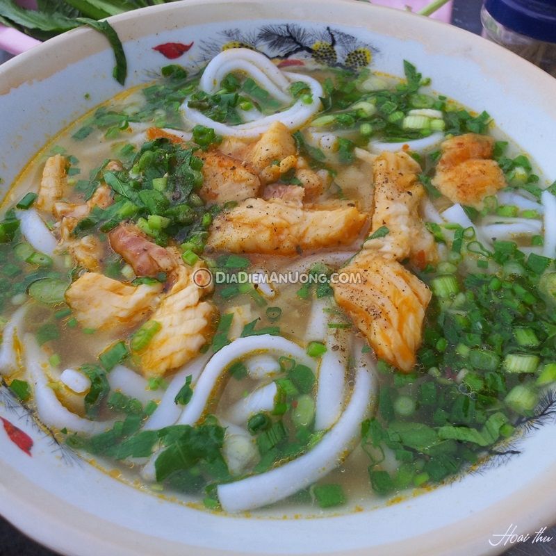 Bánh canh cá lóc Trần Phú