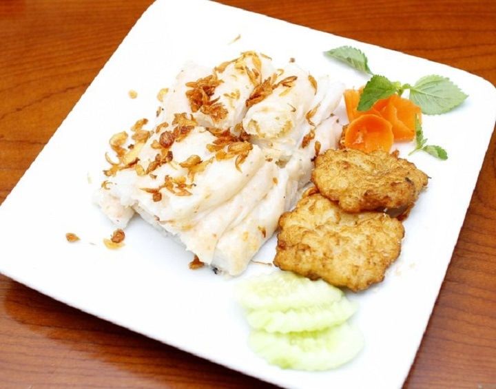 Bánh cuốn chả mực Hạ Long - Phạm Hồng Thái