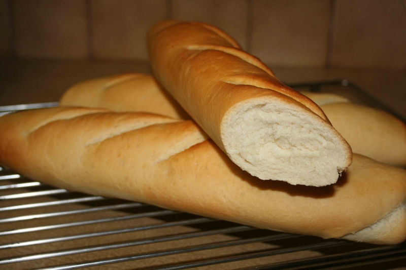 Bánh mì Huyền Bình