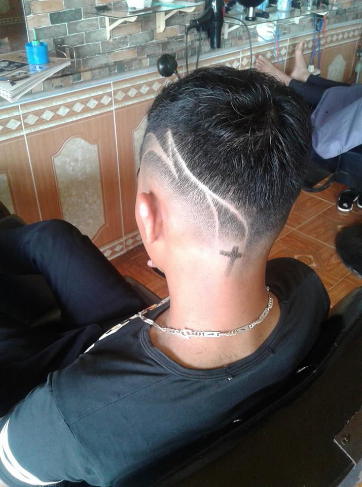 Barbershop Đỏ Nguyễn