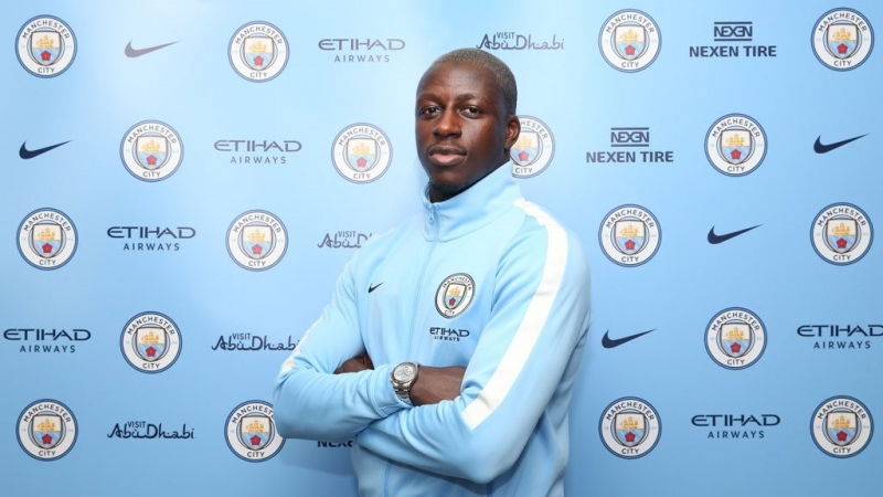 Benjamin Mendy - 58 triệu Euro