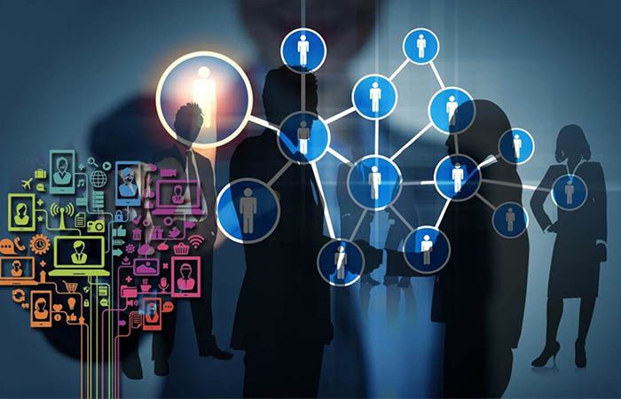 Biết tận dụng các mối quan hệ  Biết tận dụng các mối quan hệ