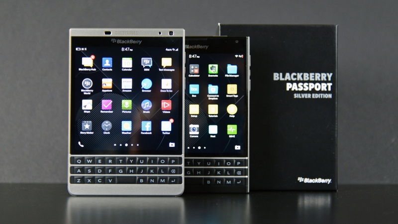 Blackberry Passport Silver