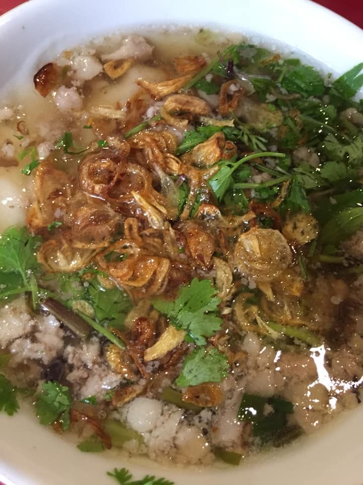 Bánh đúc nóng Lê Ngọc Hân Bánh đúc nóng Lê Ngọc Hân