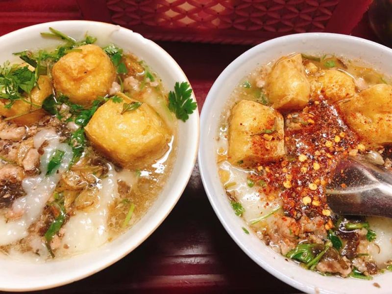 Bánh đúc nóng Lê Ngọc Hân Bánh đúc nóng Lê Ngọc Hân