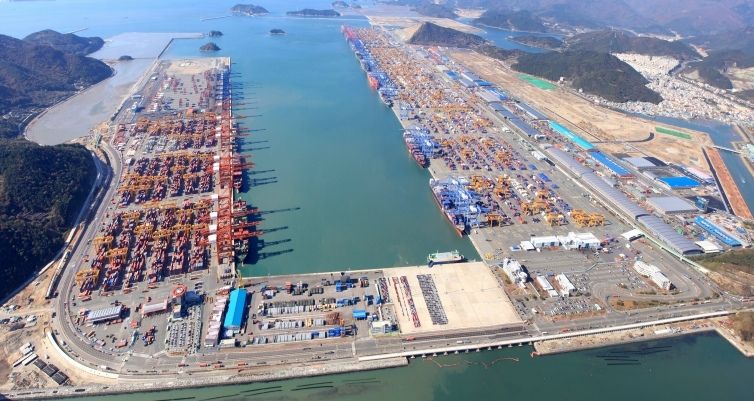 Cảng Busan - Hàn Quốc