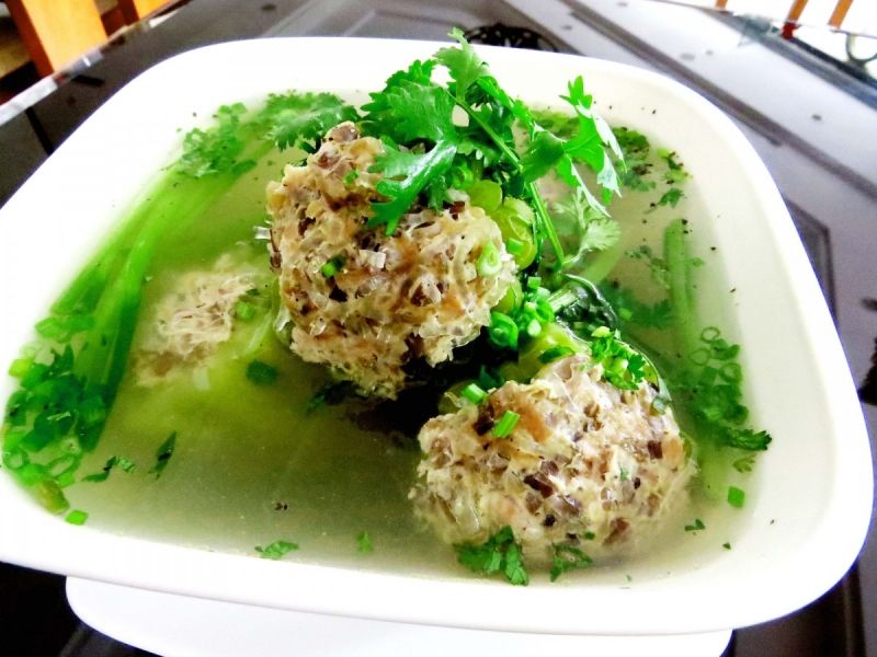 Canh khổ qua nhồi thịt Canh khổ qua nhồi thịt