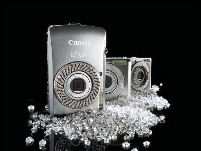Canon Diamond IXUS 10th Anniversary Special