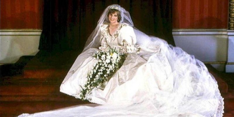 Chiếc váy cưới của cố Công nương Diana