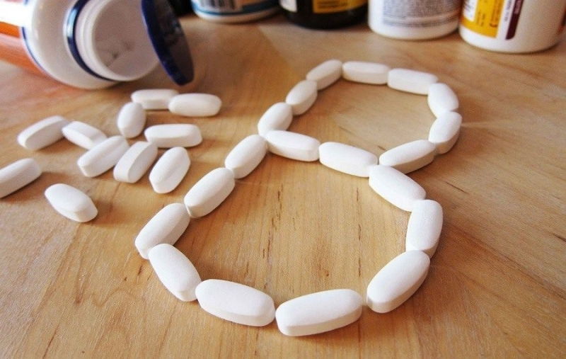 Cho Vitamin B1, thuốc Aspirin hoặc Kali