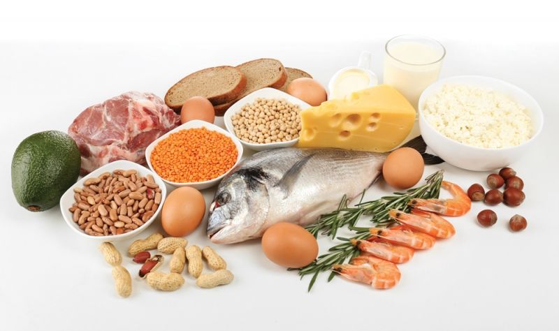 Chú ý dinh dưỡng: hạn chế carbohydrates and tăng cường protein