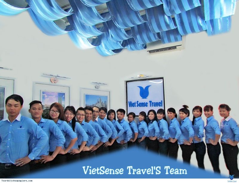 Chương trình khuyến mãi 30 tháng tư - 1/5/2017 của VietSense Travel