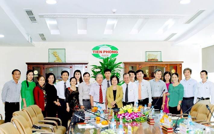 Công ty CP Nhựa Thiếu niên Tiền Phong﻿