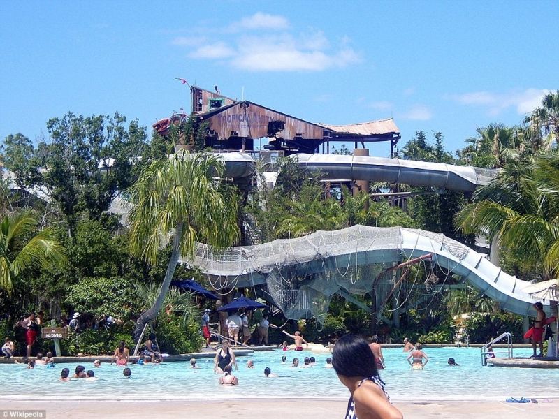 Công viên nước Disney's Typhoon Lagoon, Orlando, Florida, Mỹ