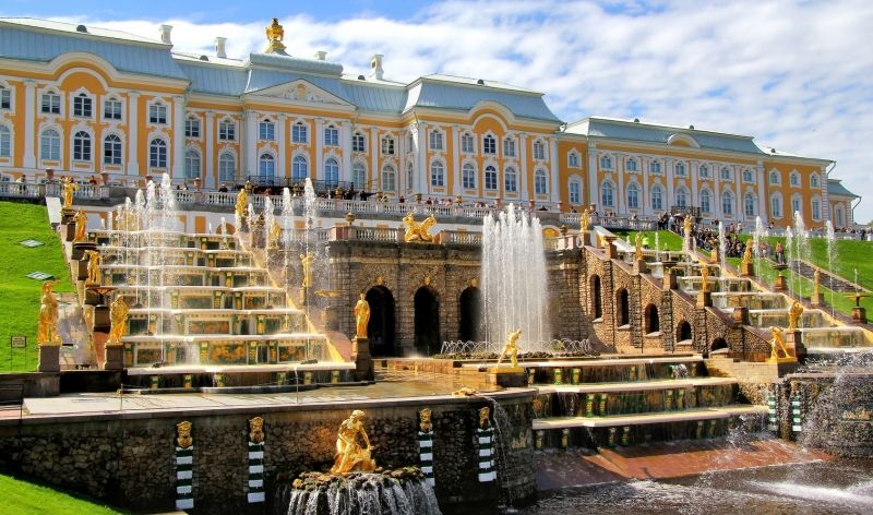 Cung điện Mùa Hè Peterhof