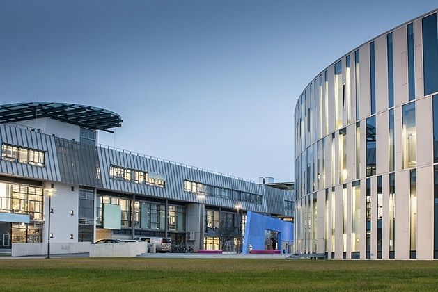 Đại học truyền thông Stuttgart – Hochschule der Medien Stuttgart